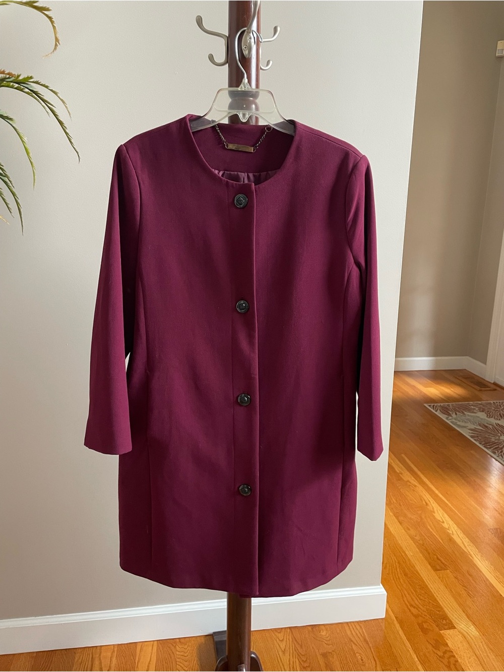 IMAN Women's Round-Neck Button Front Coat in Burgundy